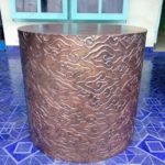 meja kuningan dan tembaga