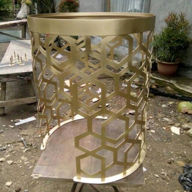 coffetable kuningan
