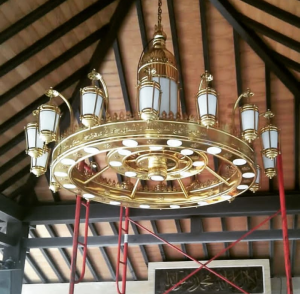 lampu hias kubah masjid