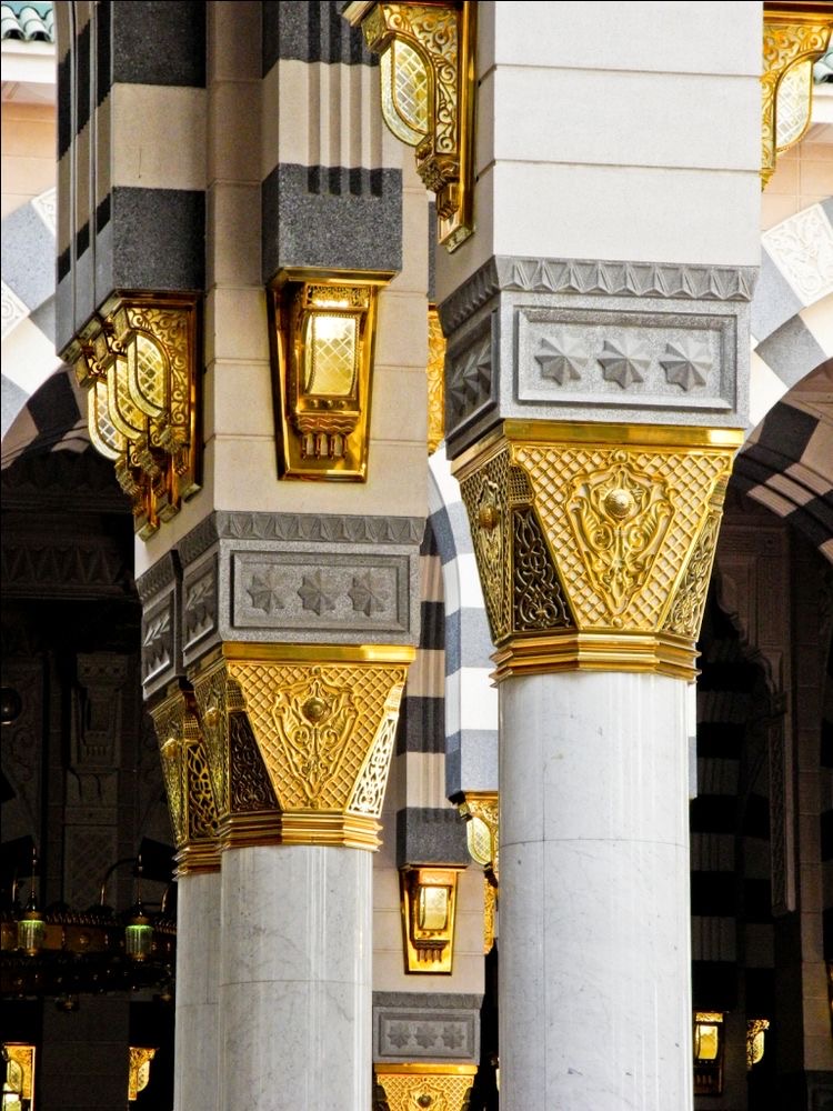sabuk tiang masjid nabawi