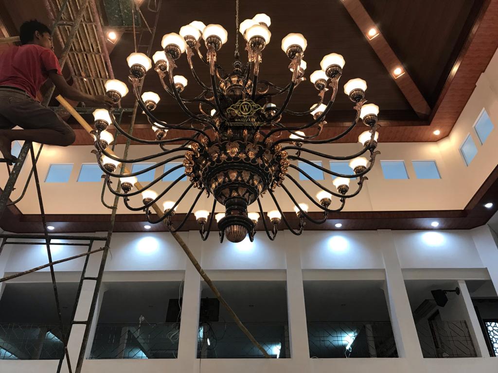 Lampu Robyong Joglo