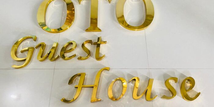 Huruf Letter Timbul Kuningan